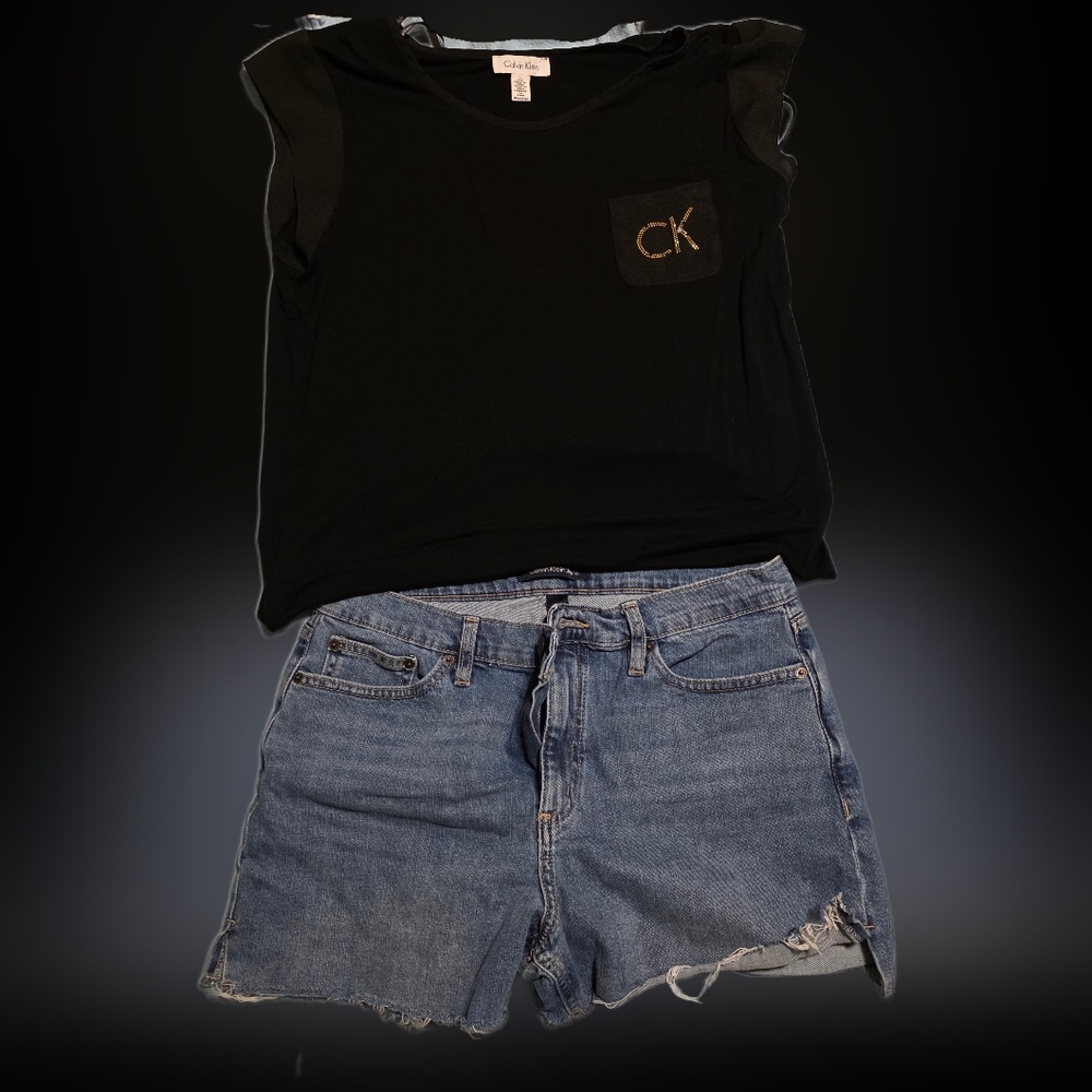 Calvin Klein Short Set